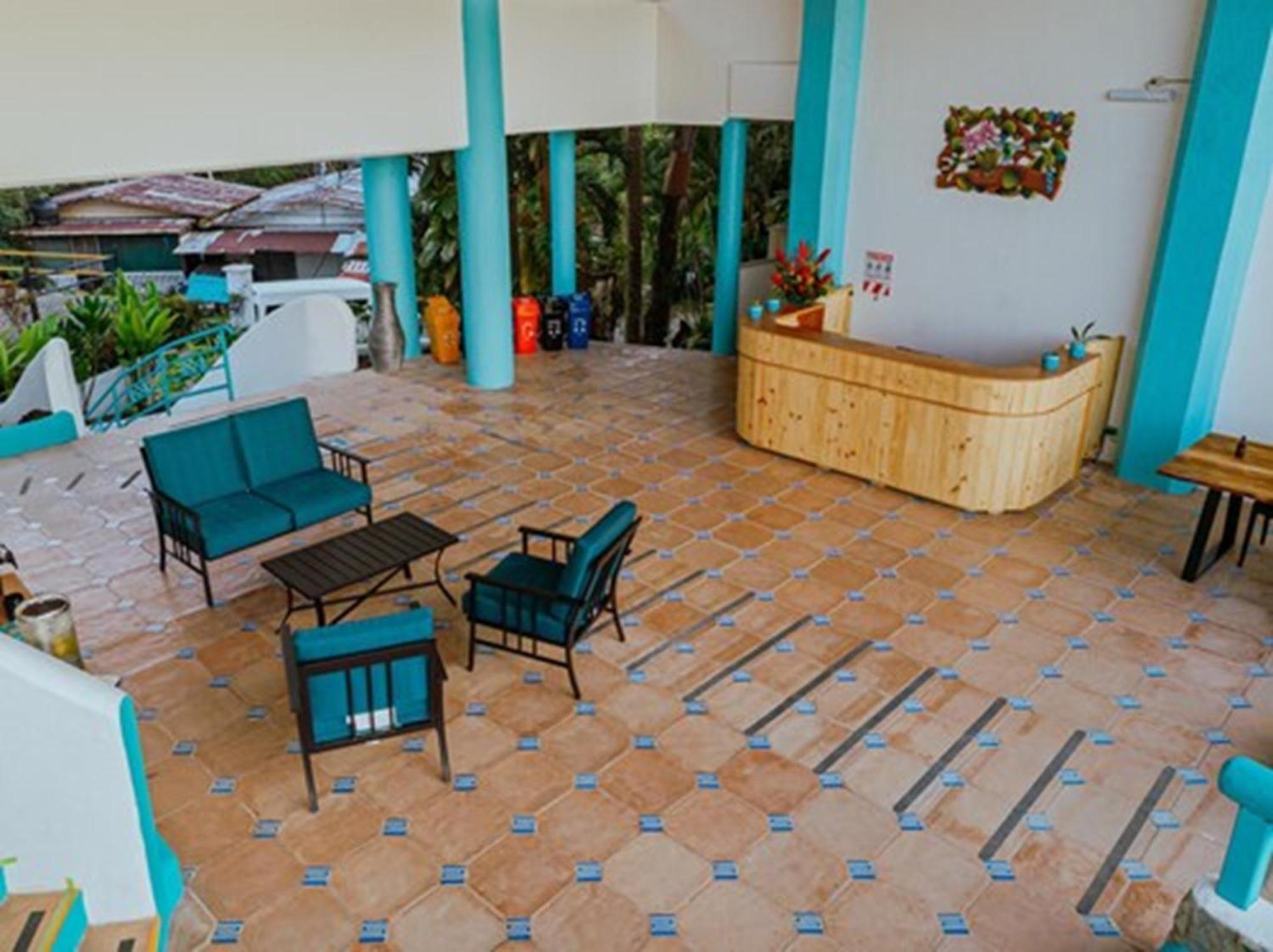Hotel Planeta Sano Manuel Antonio Exterior photo